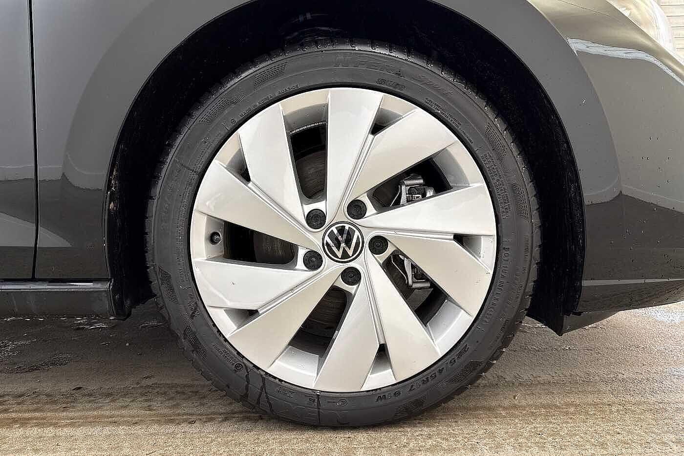 Used Volkswagen Golf 2025 for sale - 77287105: Photo 5