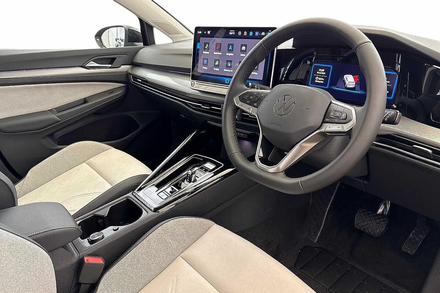 Used Volkswagen Golf 2025 for sale - 77287105: Photo 6