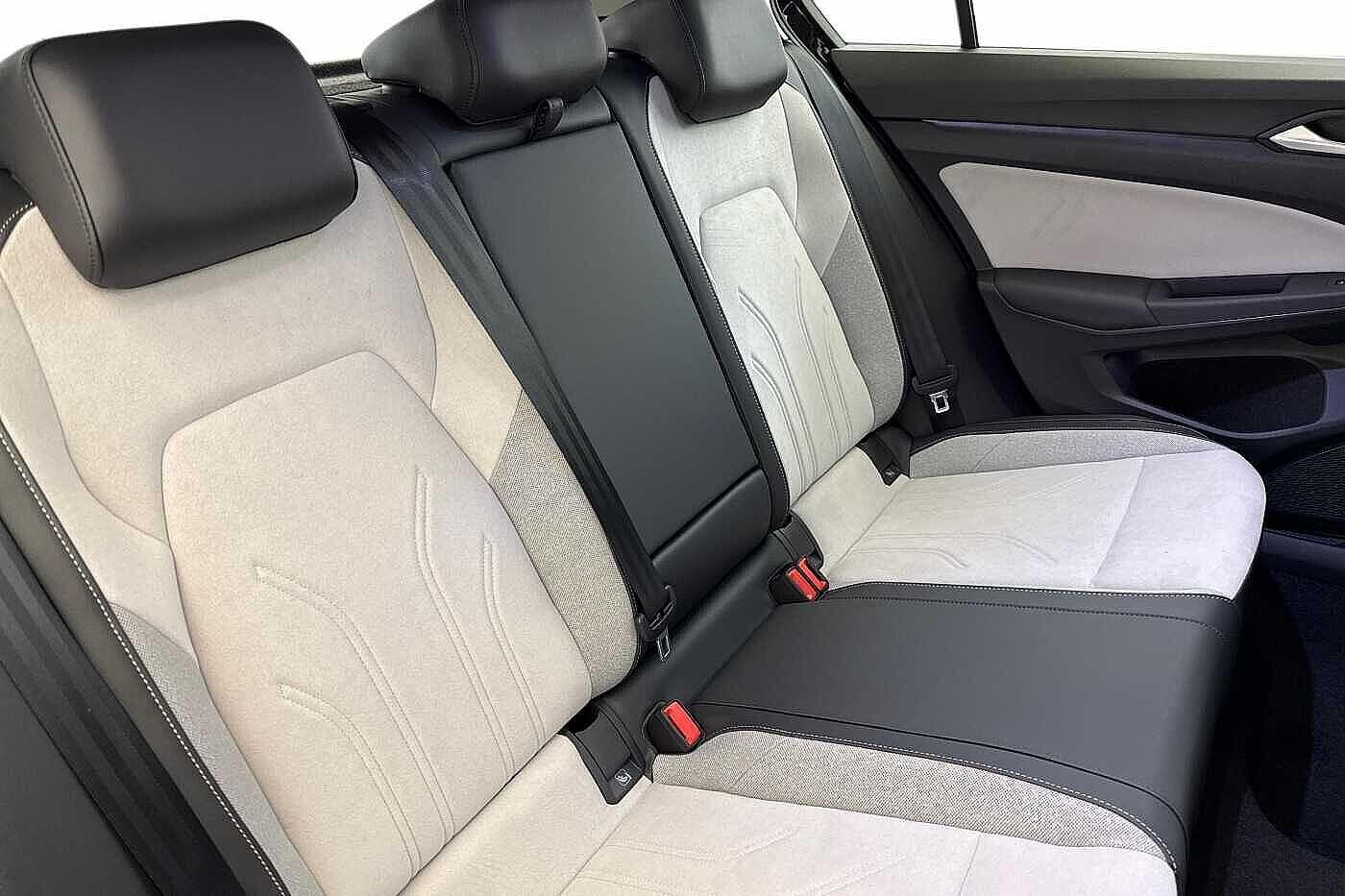 Used Volkswagen Golf 2025 for sale - 77287105: Photo 9