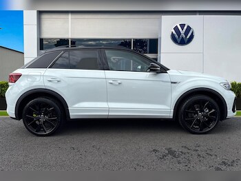 Used Volkswagen T-Roc 2025 for sale - 75786307: Photo