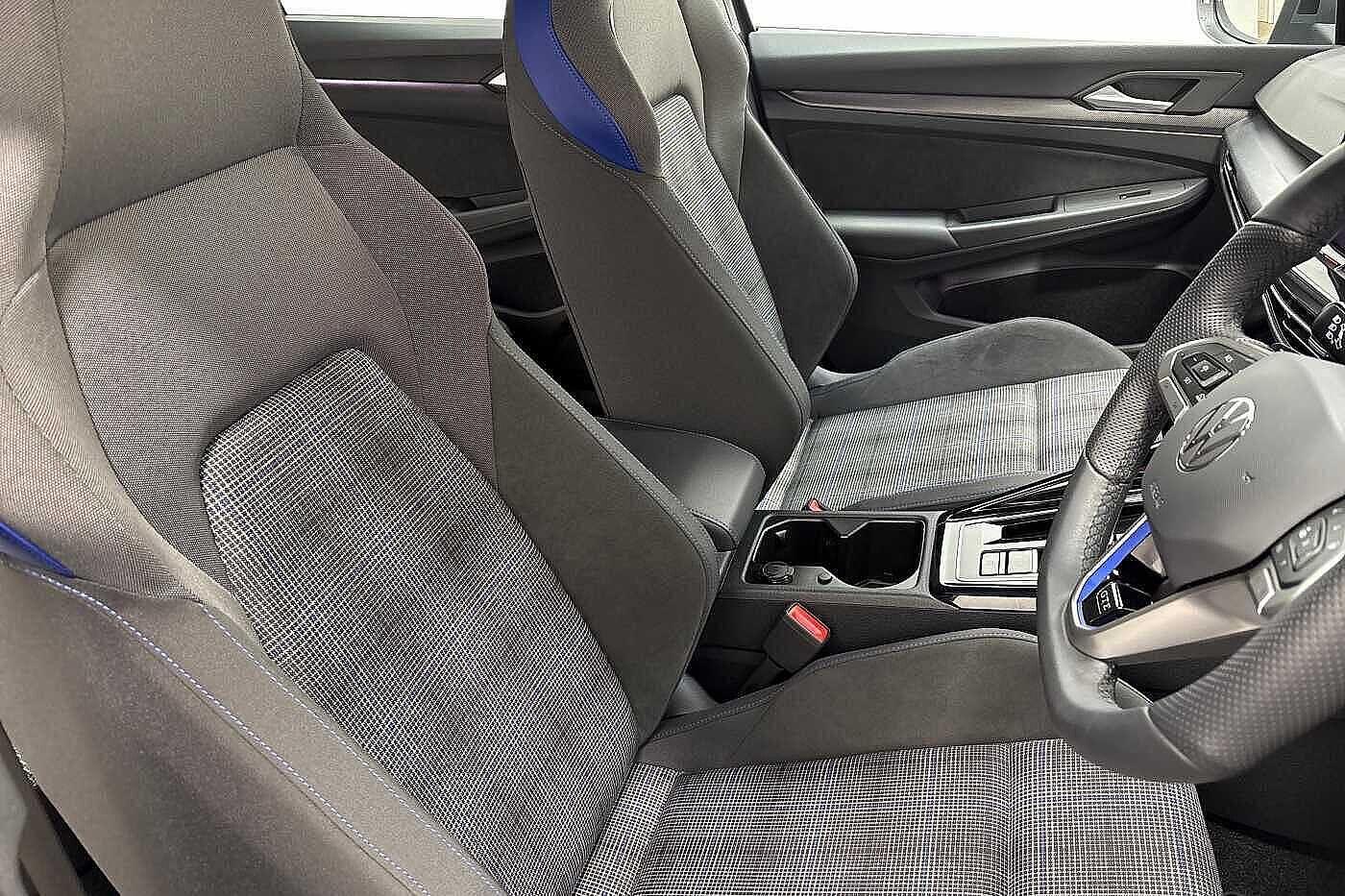 Used Volkswagen Golf 2025 for sale - 76385508: Photo 10