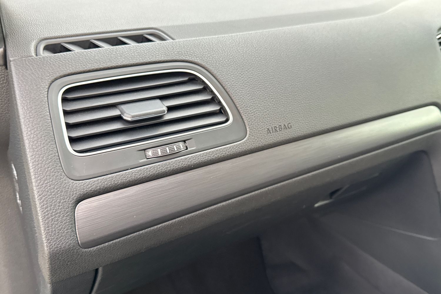 Used Volkswagen Golf 2017 for sale - 77348314: Photo 29