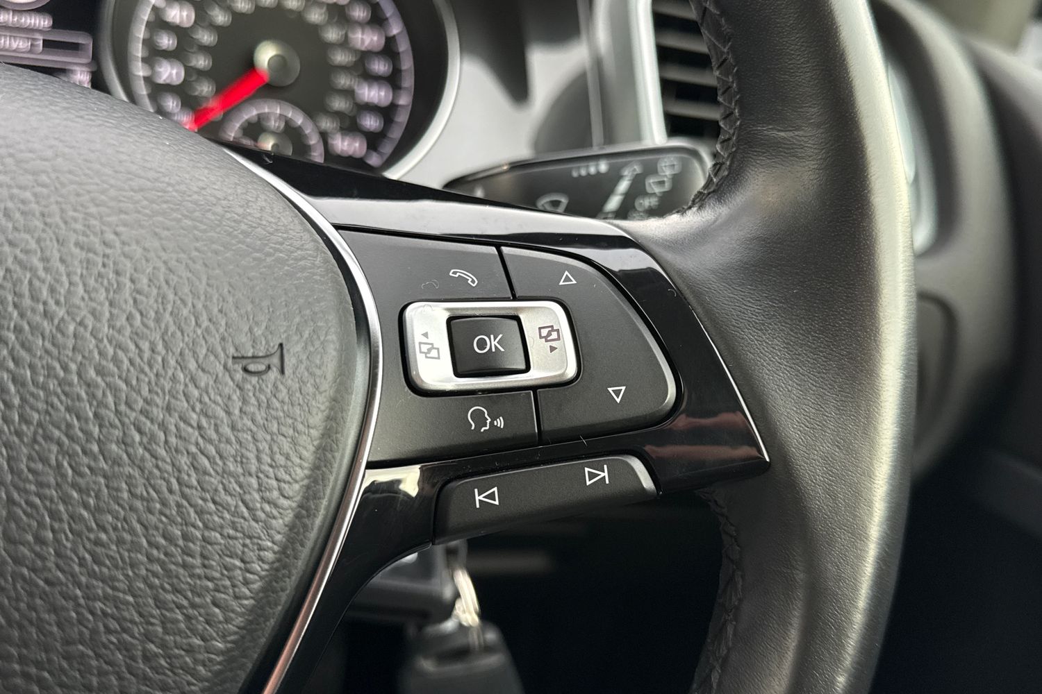 Used Volkswagen Golf 2017 for sale - 77348314: Photo 31