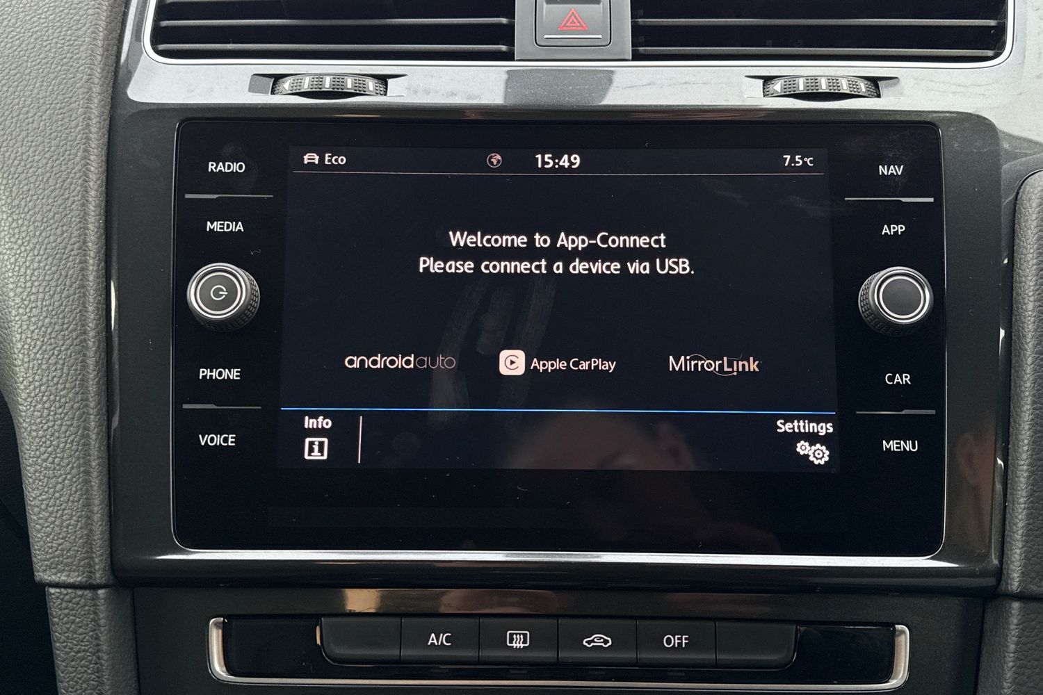 Used Volkswagen Golf 2017 for sale - 77348314: Photo 36