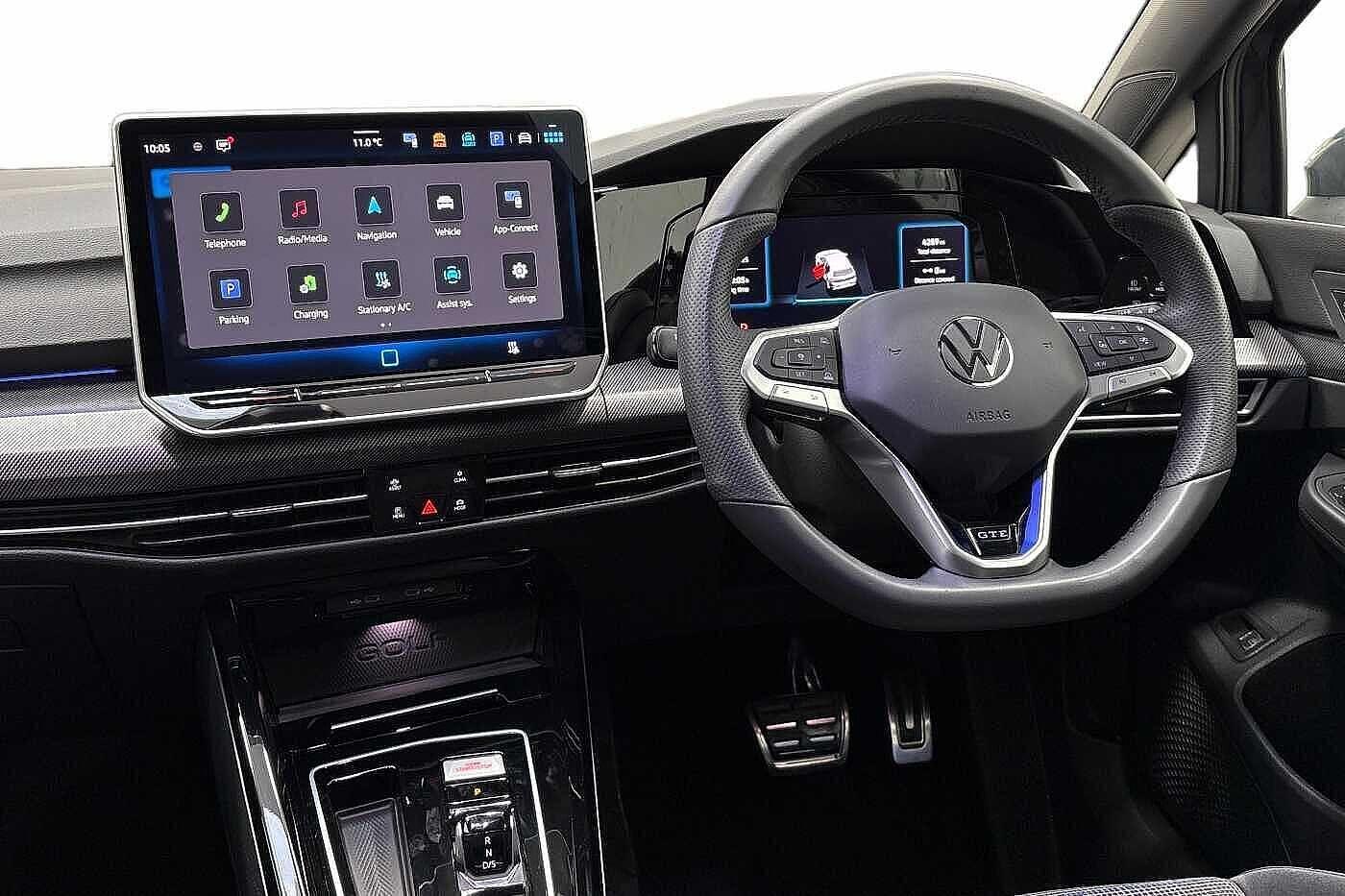 Used Volkswagen Golf 2025 for sale - 76469277: Photo 2