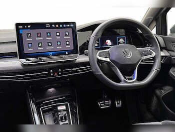 Used Volkswagen Golf 2025 for sale - 76469277: Photo