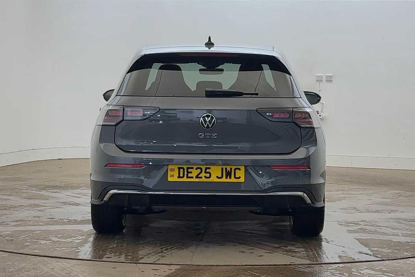 Used Volkswagen Golf 2025 for sale - 76469277: Photo 8