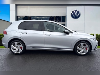 Used Volkswagen Golf 2021 for sale - 77589572: Photo