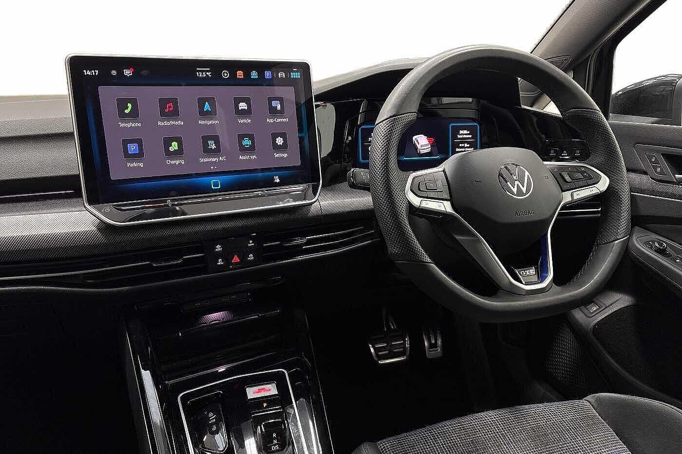 Used Volkswagen Golf 2025 for sale - 76469293: Photo 2