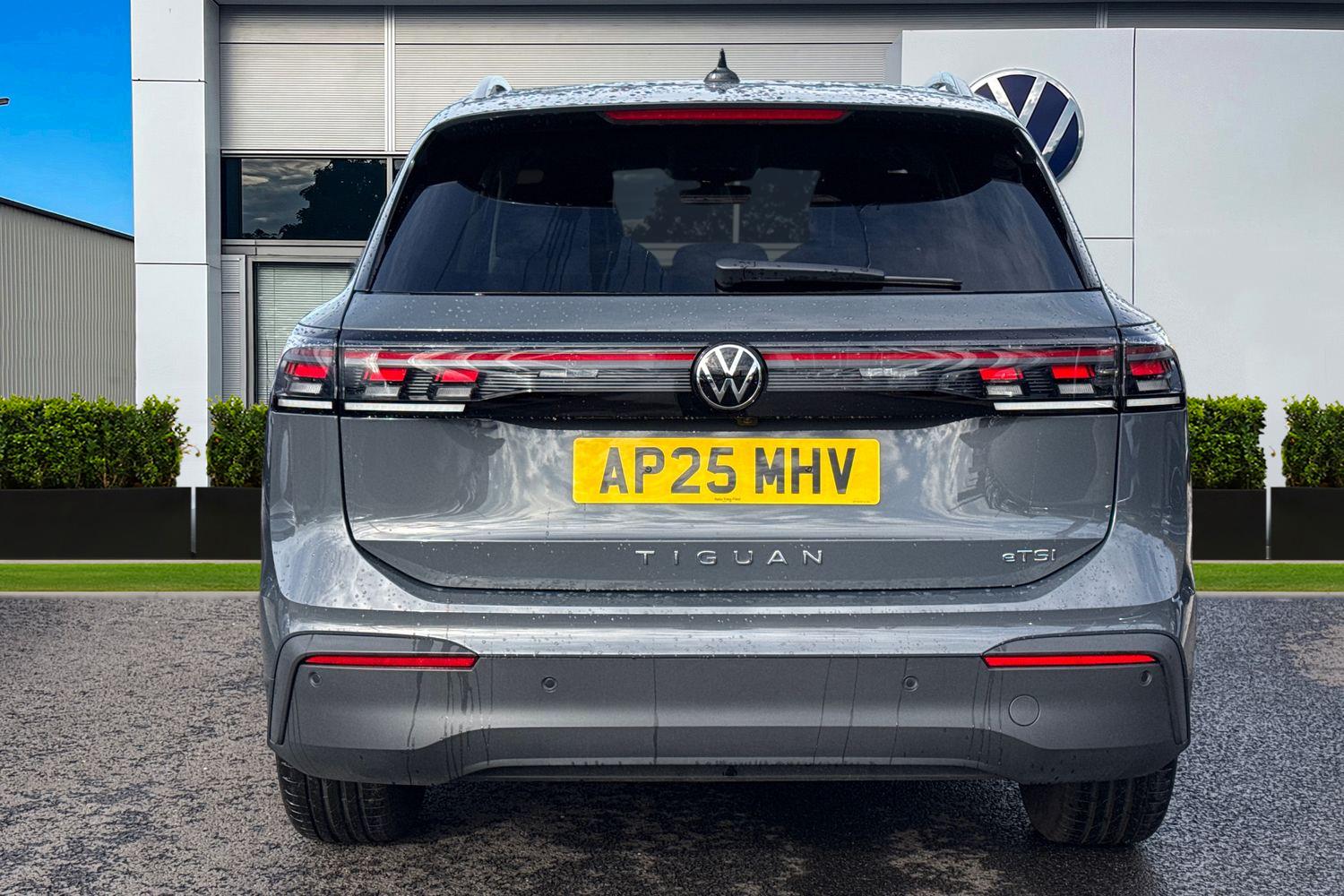 Used Volkswagen Tiguan 2025 for sale - 76357643: Photo 4