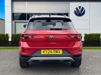 Used Volkswagen T-Roc 2024 for sale - 75157528: Photo