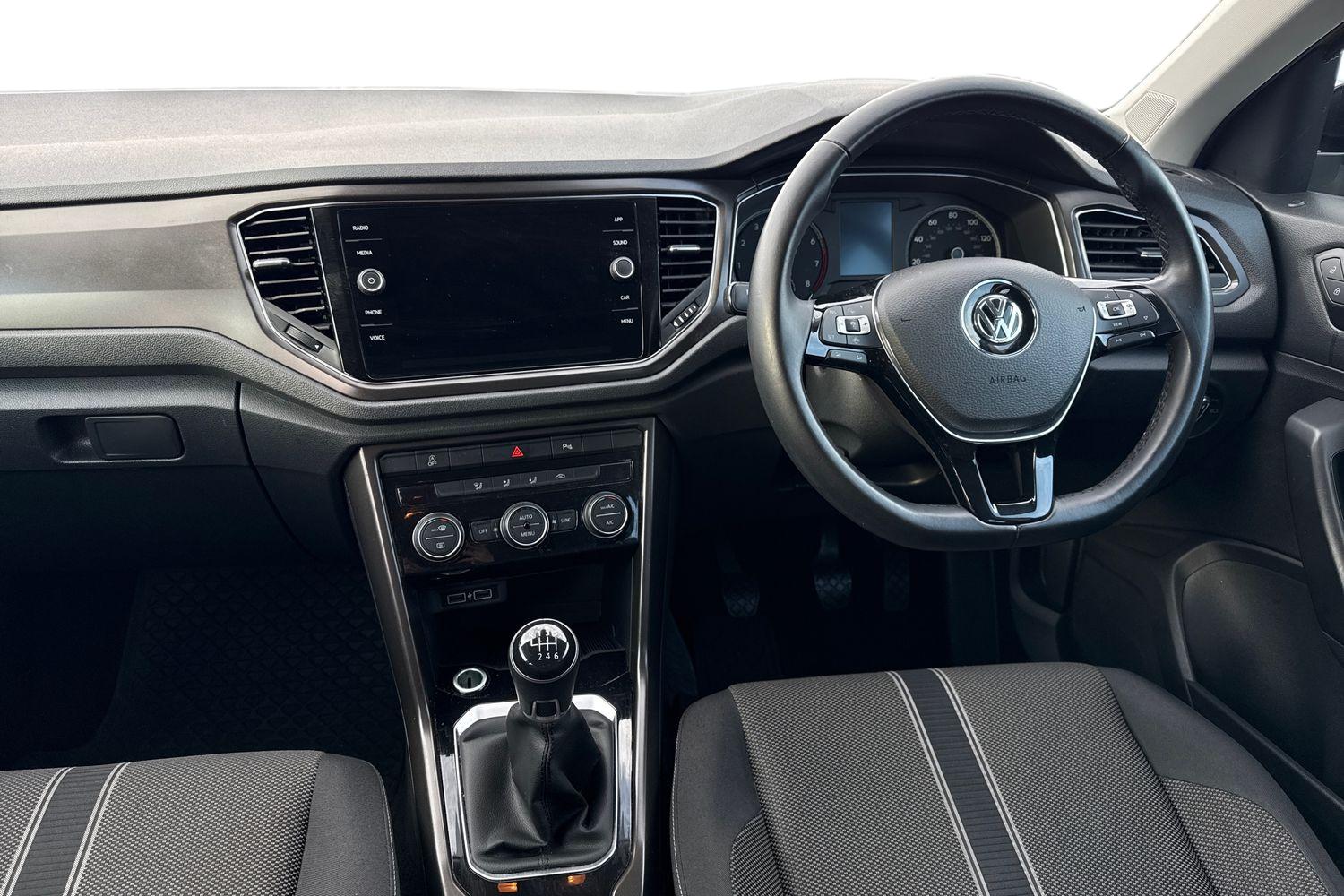 Used Volkswagen T-Roc 2019 for sale - 76876037: Photo 18