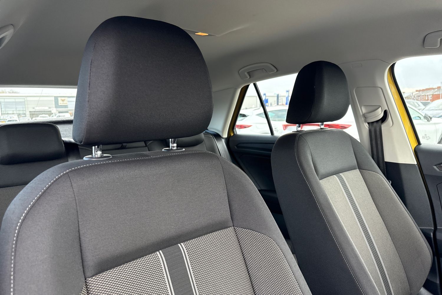 Used Volkswagen T-Roc 2019 for sale - 76876037: Photo 24