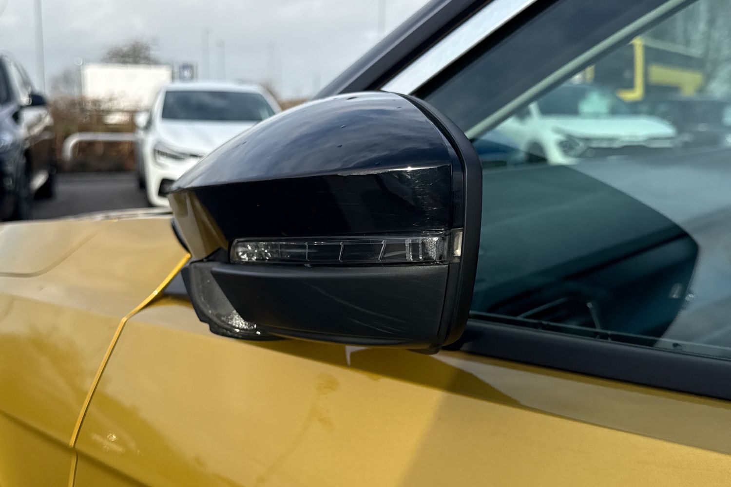 Used Volkswagen T-Roc 2019 for sale - 76876037: Photo 26