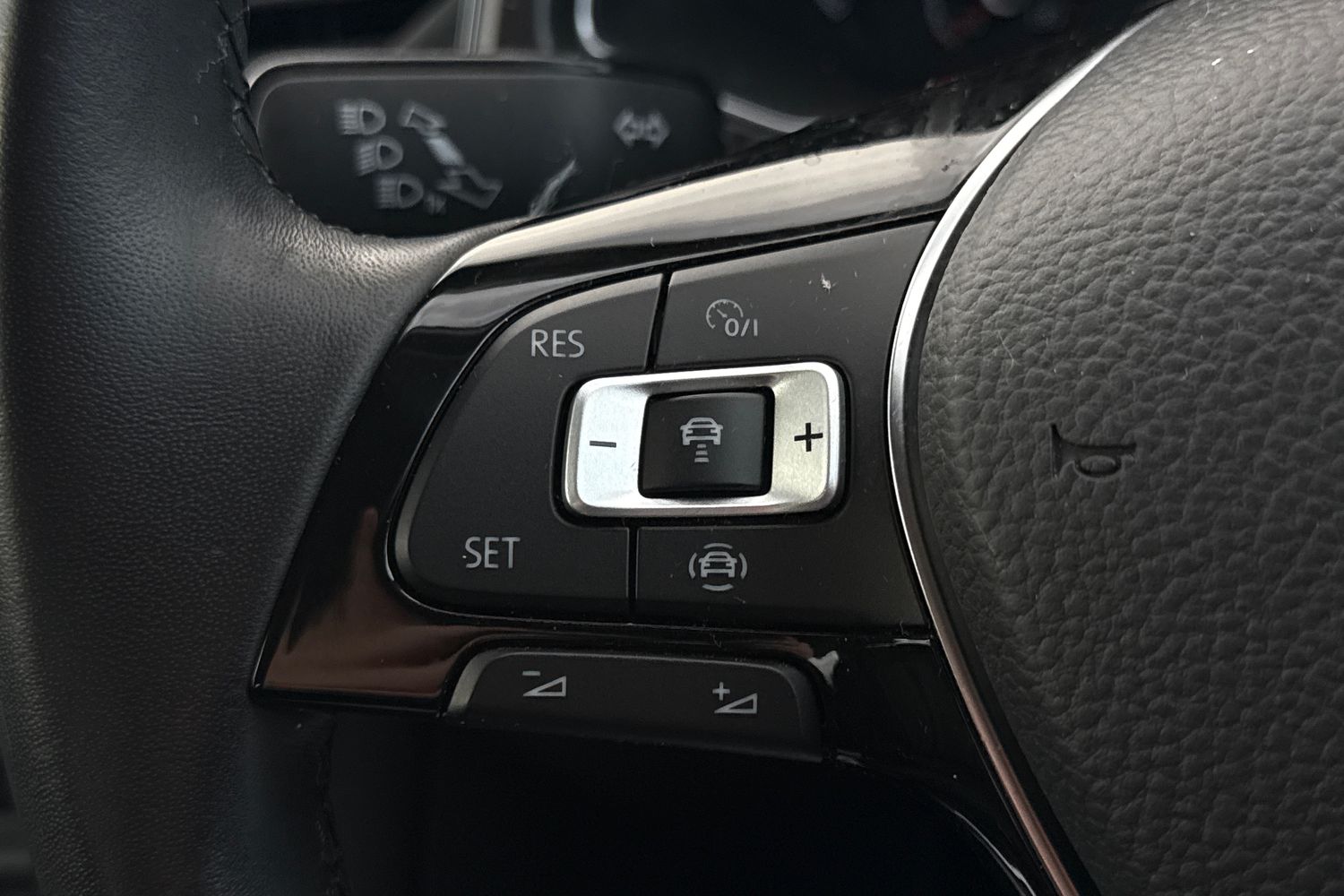 Used Volkswagen T-Roc 2019 for sale - 76876037: Photo 31