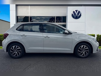 Used Volkswagen Polo 2023 for sale - 78888686: Photo