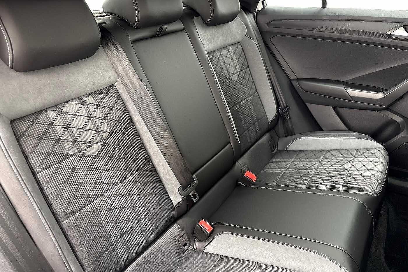 Used Volkswagen T-Roc 2025 for sale - 76711726: Photo 9