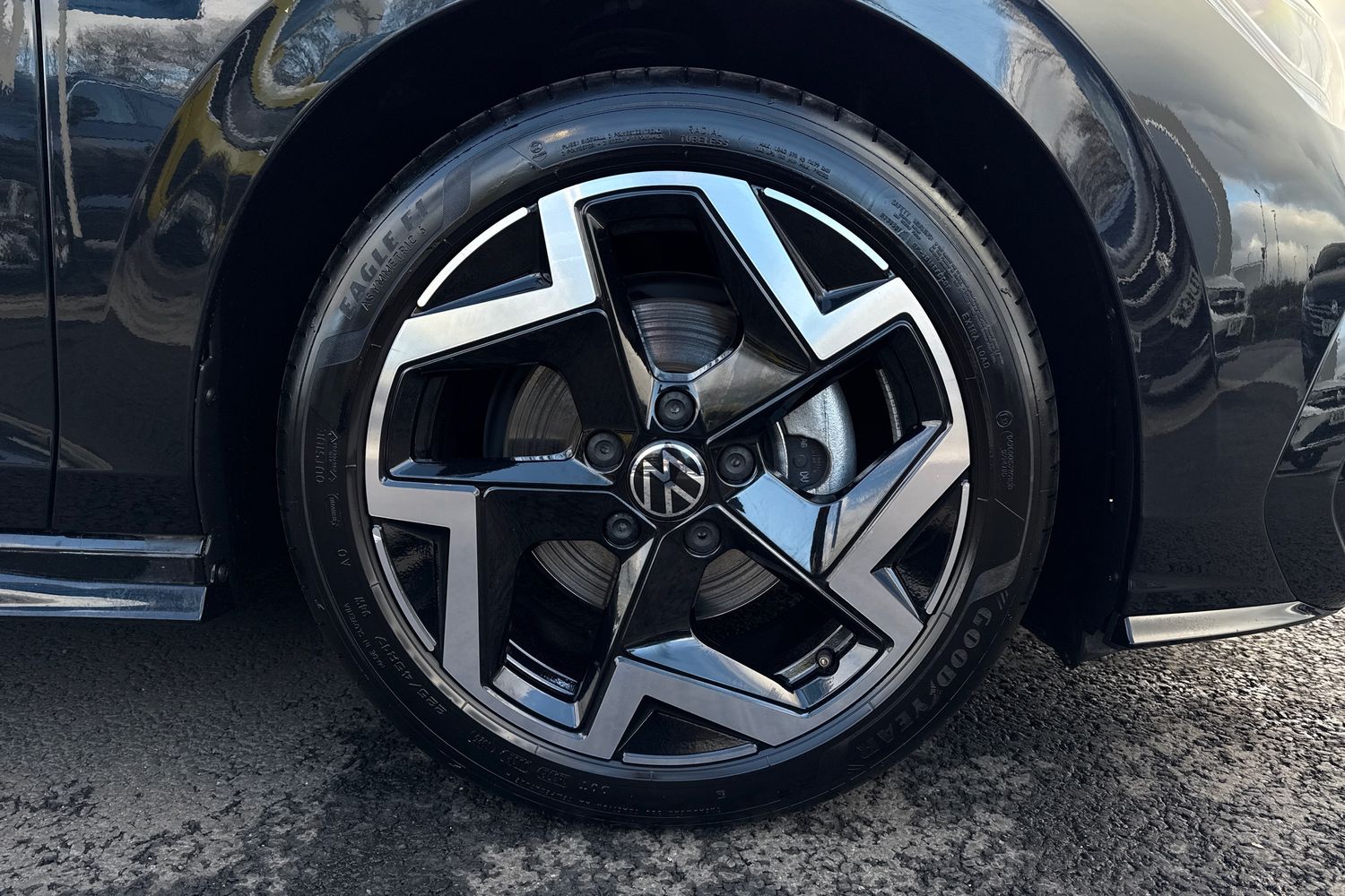 Used Volkswagen Golf 2025 for sale - 77834936: Photo 10