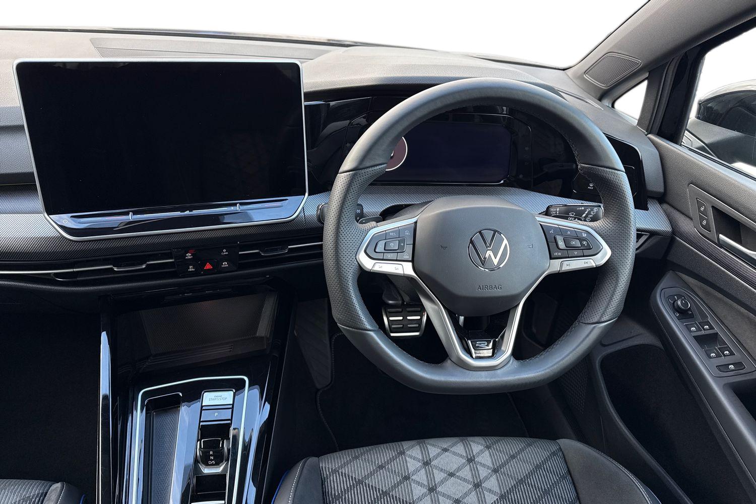 Used Volkswagen Golf 2025 for sale - 77834936: Photo 18