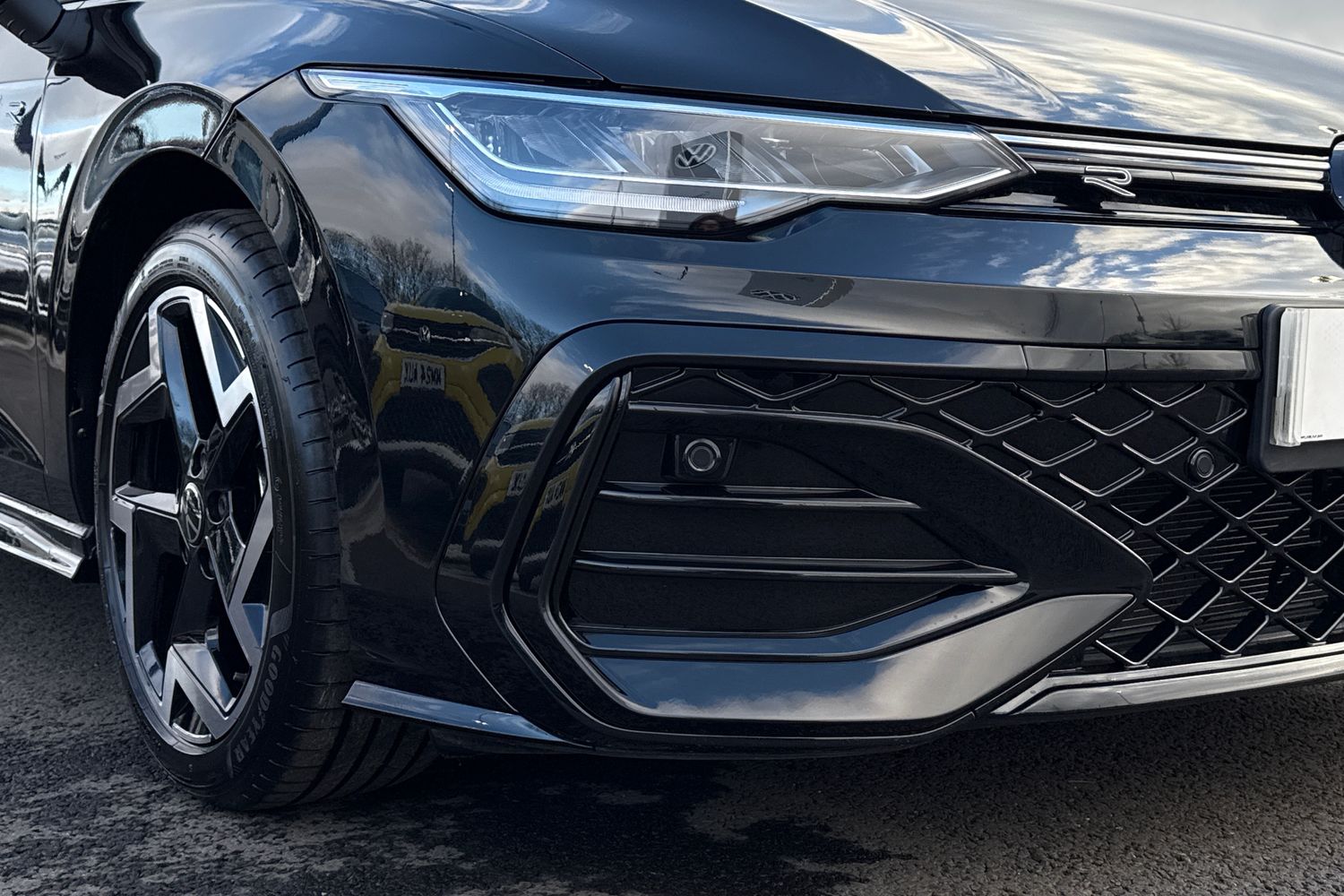 Used Volkswagen Golf 2025 for sale - 77834936: Photo 9