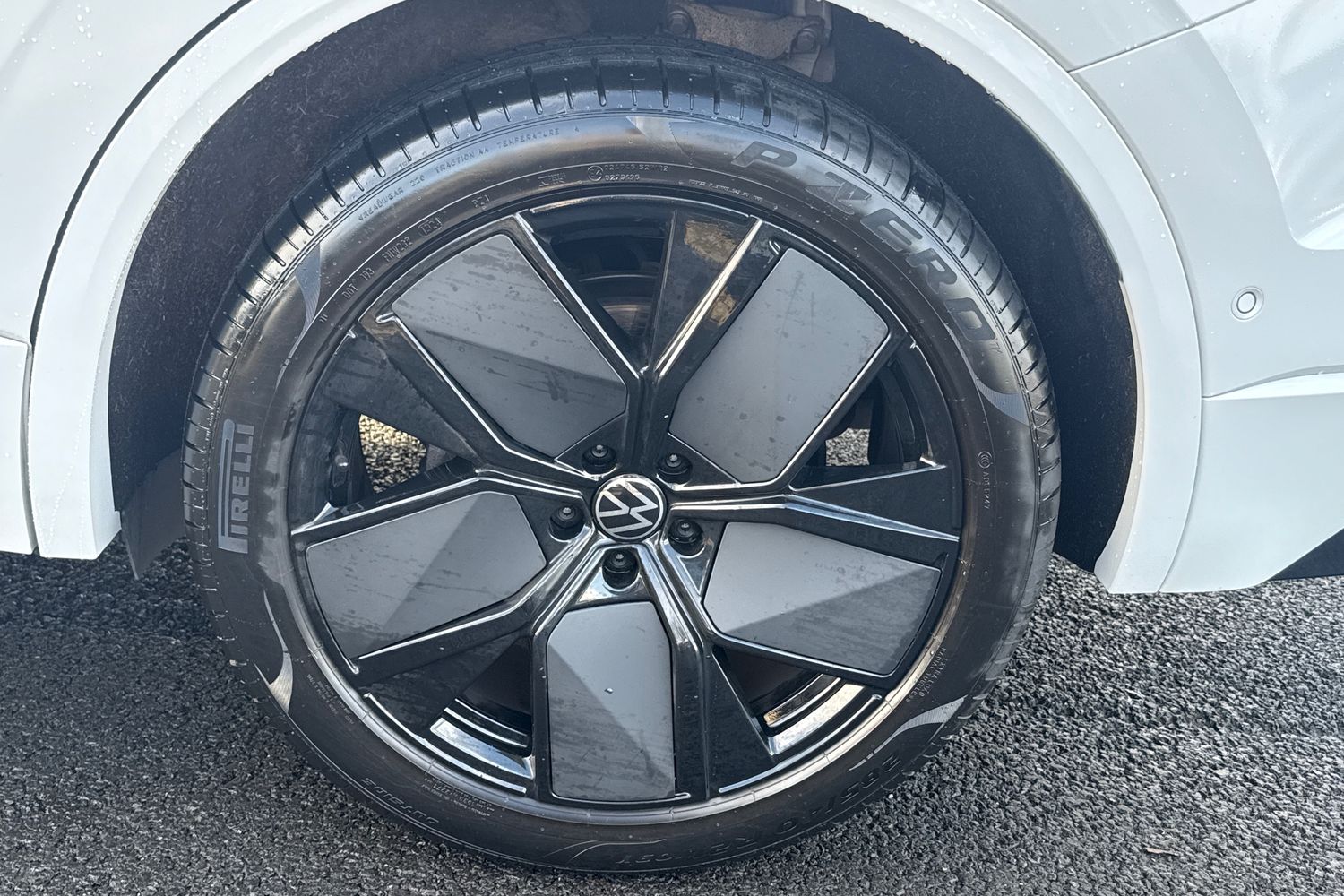 Used Volkswagen Touareg 2023 for sale - 76863267: Photo 11