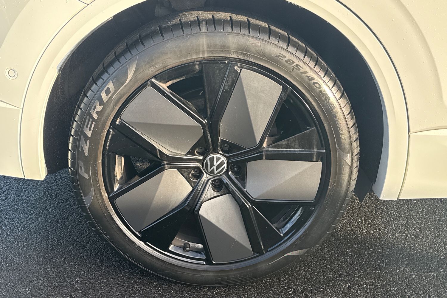 Used Volkswagen Touareg 2023 for sale - 76863267: Photo 12