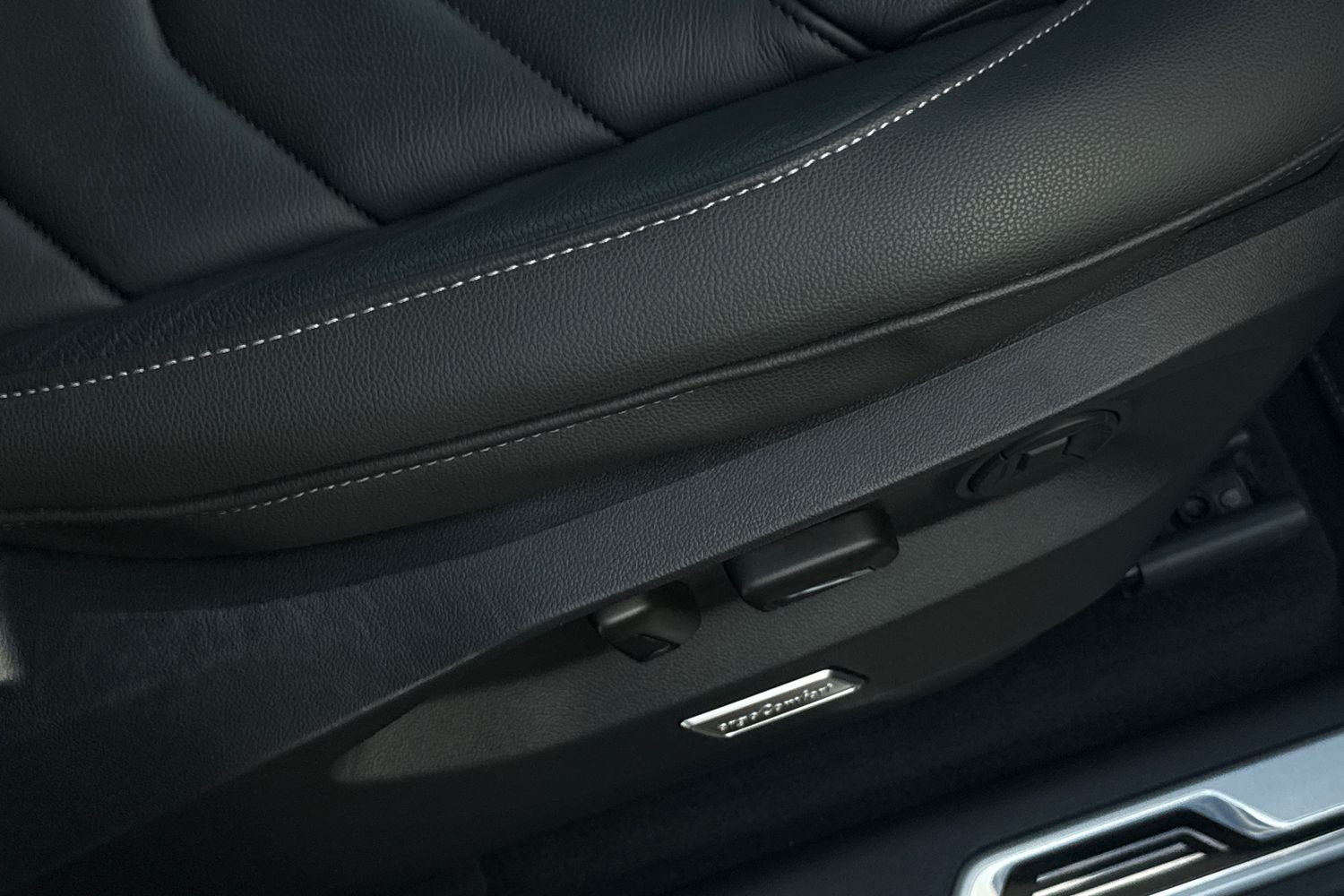 Used Volkswagen Touareg 2023 for sale - 76863267: Photo 36