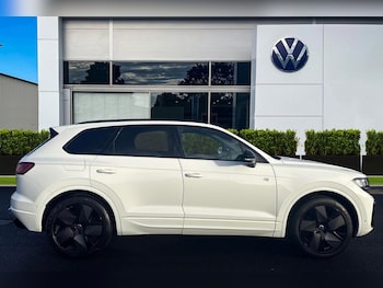 Used Volkswagen Touareg 2023 for sale - 76863267: Photo