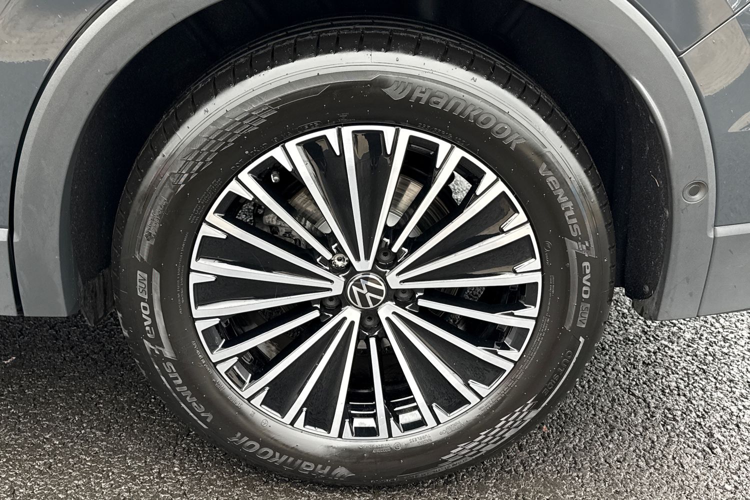 Used Volkswagen Tiguan 2025 for sale - 76546145: Photo 9