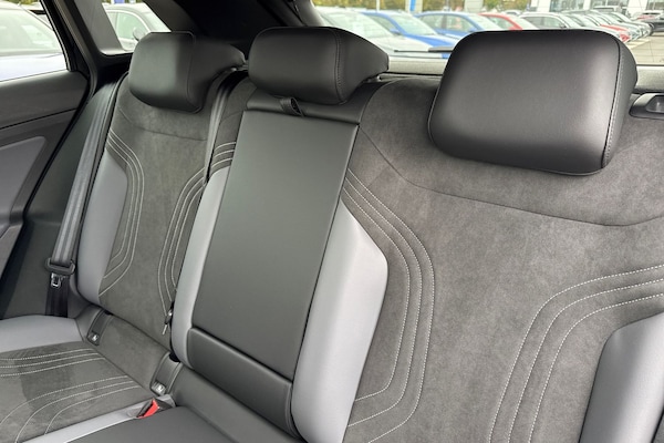 Used Volkswagen ID.4 2025 for sale - 76267945: Photo 18