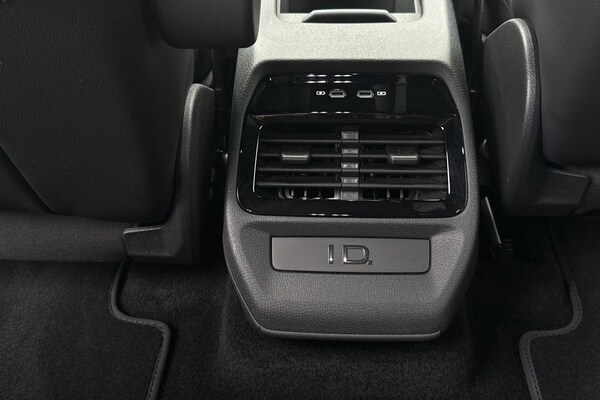 Used Volkswagen ID.4 2025 for sale - 76267945: Photo 29