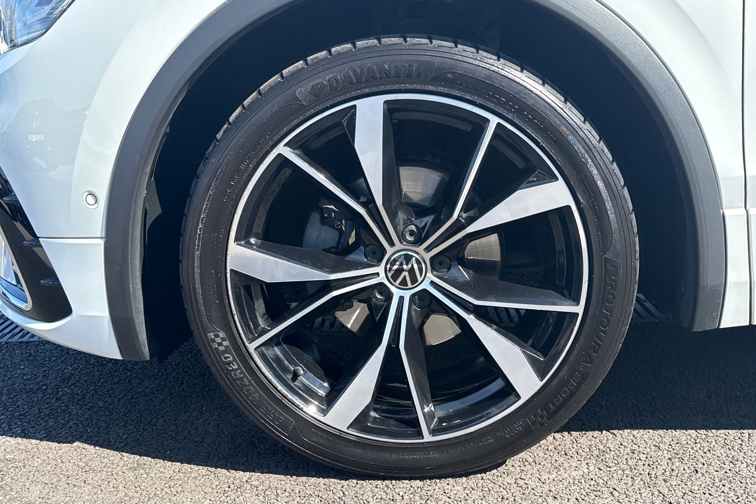 Used Volkswagen Tiguan 2023 for sale - 78155178: Photo 11