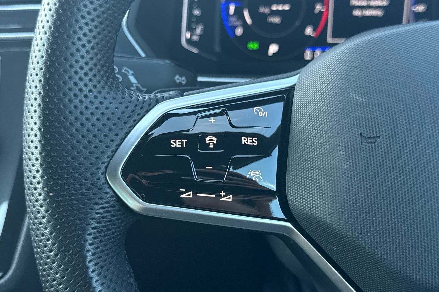 Used Volkswagen Tiguan 2023 for sale - 78155178: Photo 32