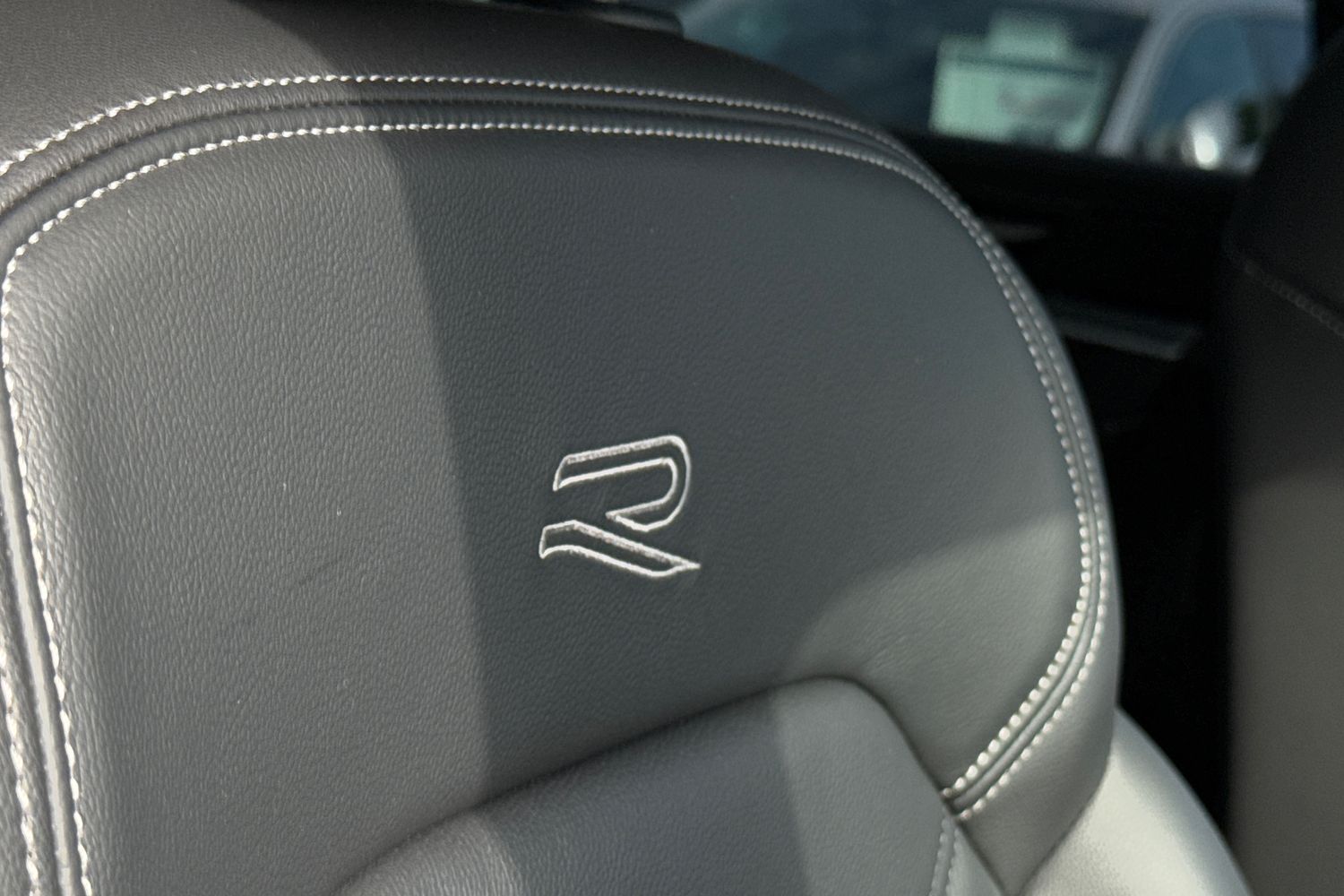 Used Volkswagen Touareg 2024 for sale - 76017584: Photo 38