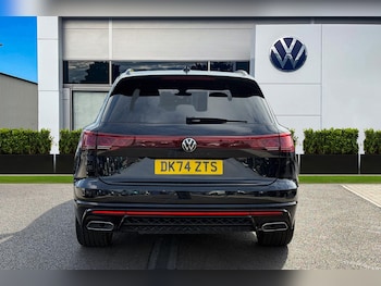 Used Volkswagen Touareg 2024 for sale - 76017584: Photo 4