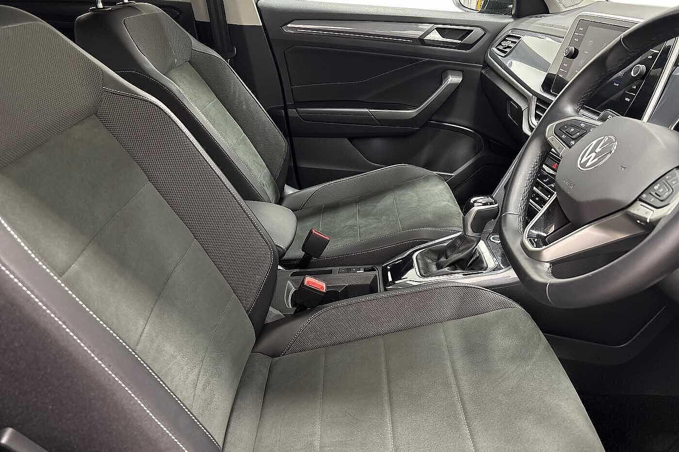 Used Volkswagen T-Roc 2024 for sale - 76665193: Photo 10