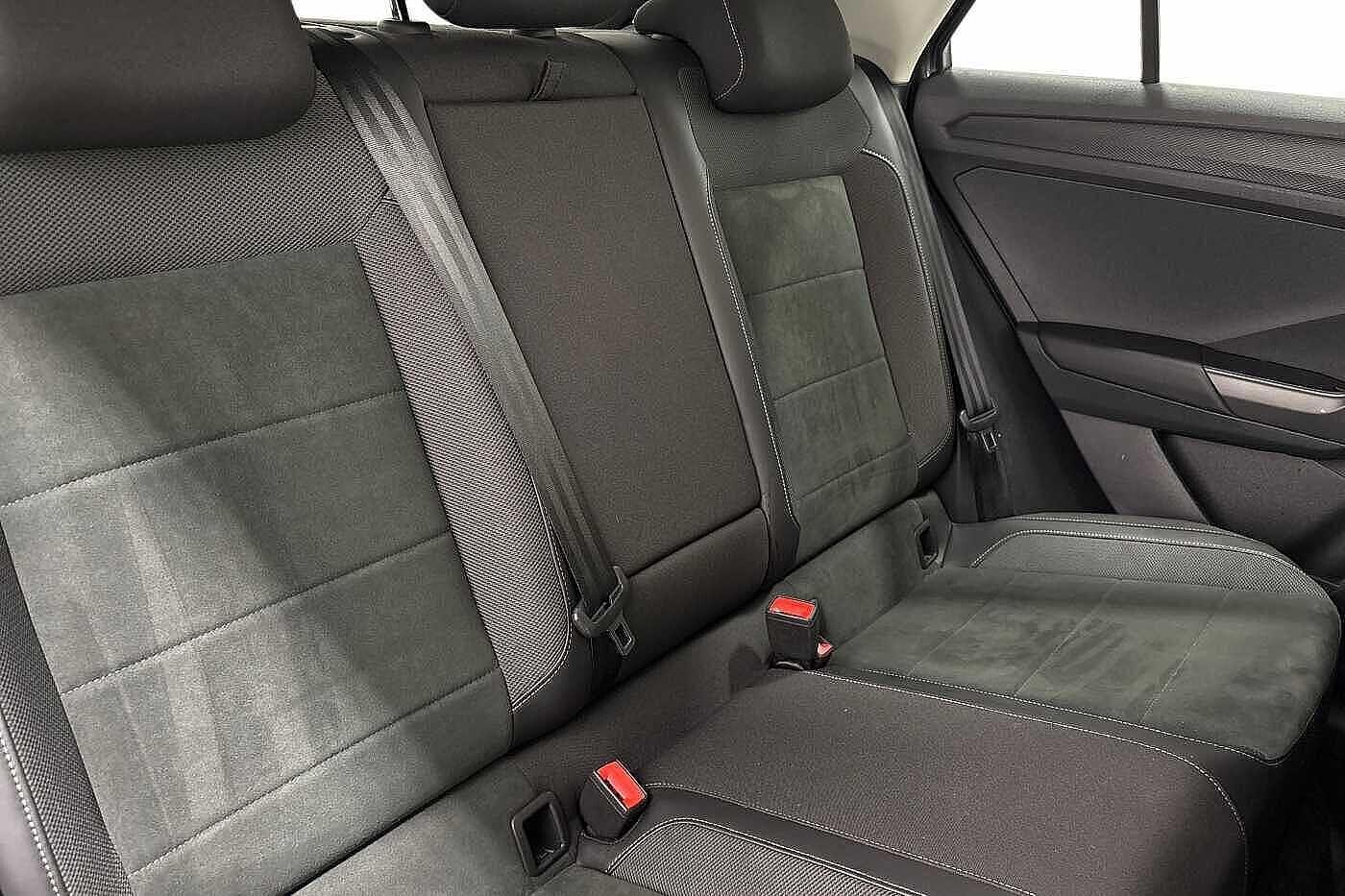 Used Volkswagen T-Roc 2024 for sale - 76665193: Photo 9