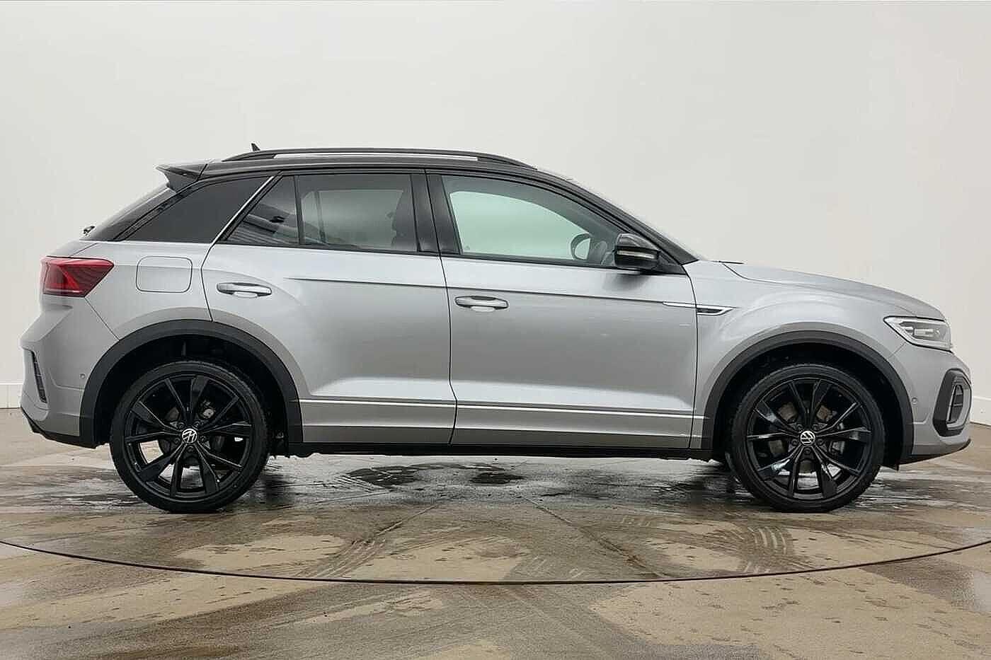 Used Volkswagen T-Roc 2025 for sale - 77546532: Photo 4