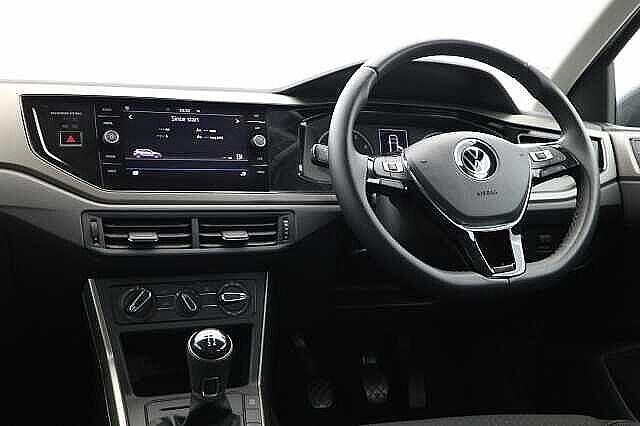 Used Volkswagen Polo 2021 for sale - 76750789: Photo 2