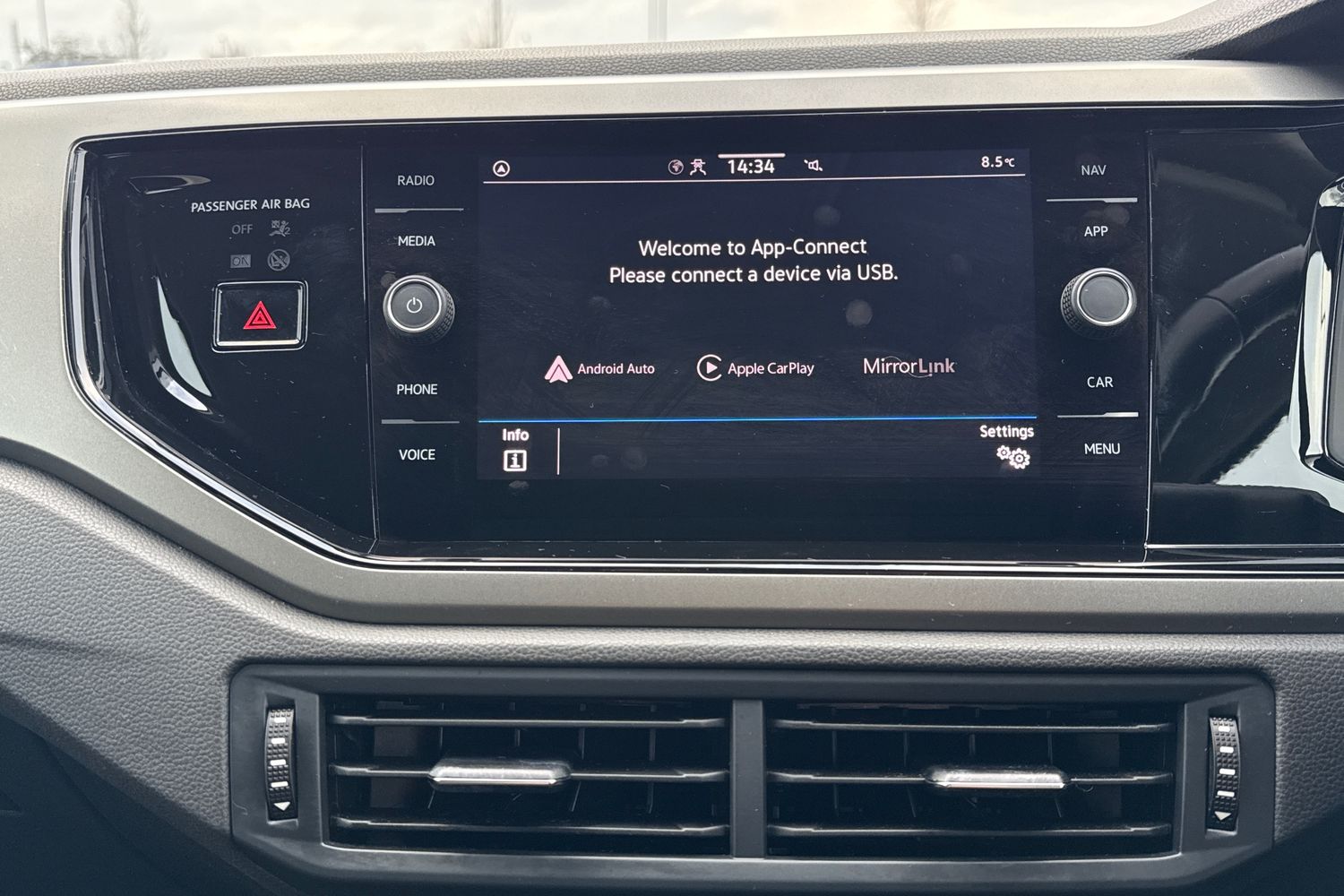 Used Volkswagen Polo 2021 for sale - 77374270: Photo 33