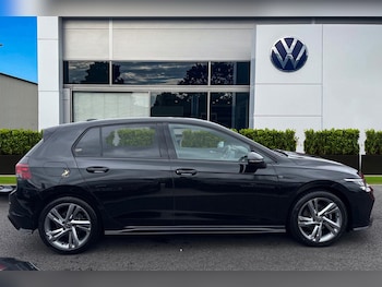 Used Volkswagen Golf 2024 for sale - 78311692: Photo