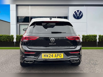 Used Volkswagen Golf 2024 for sale - 78311692: Photo