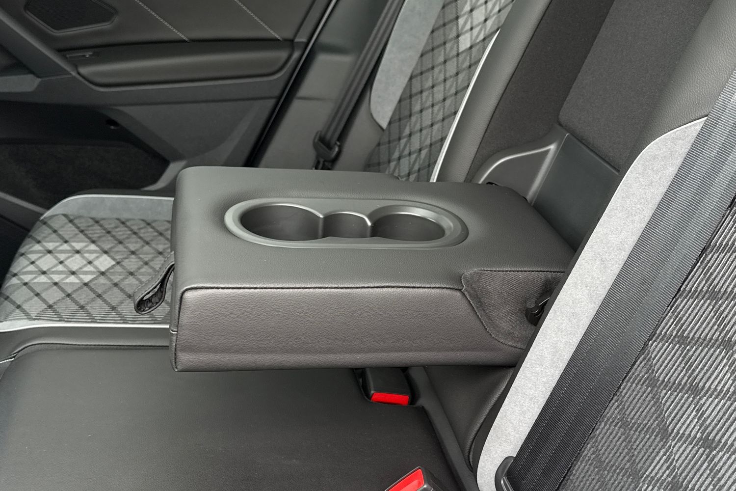 Used Volkswagen Tiguan 2024 for sale - 77666249: Photo 29