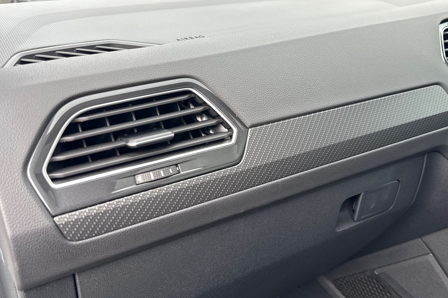 Used Volkswagen Tiguan 2024 for sale - 77666249: Photo 31