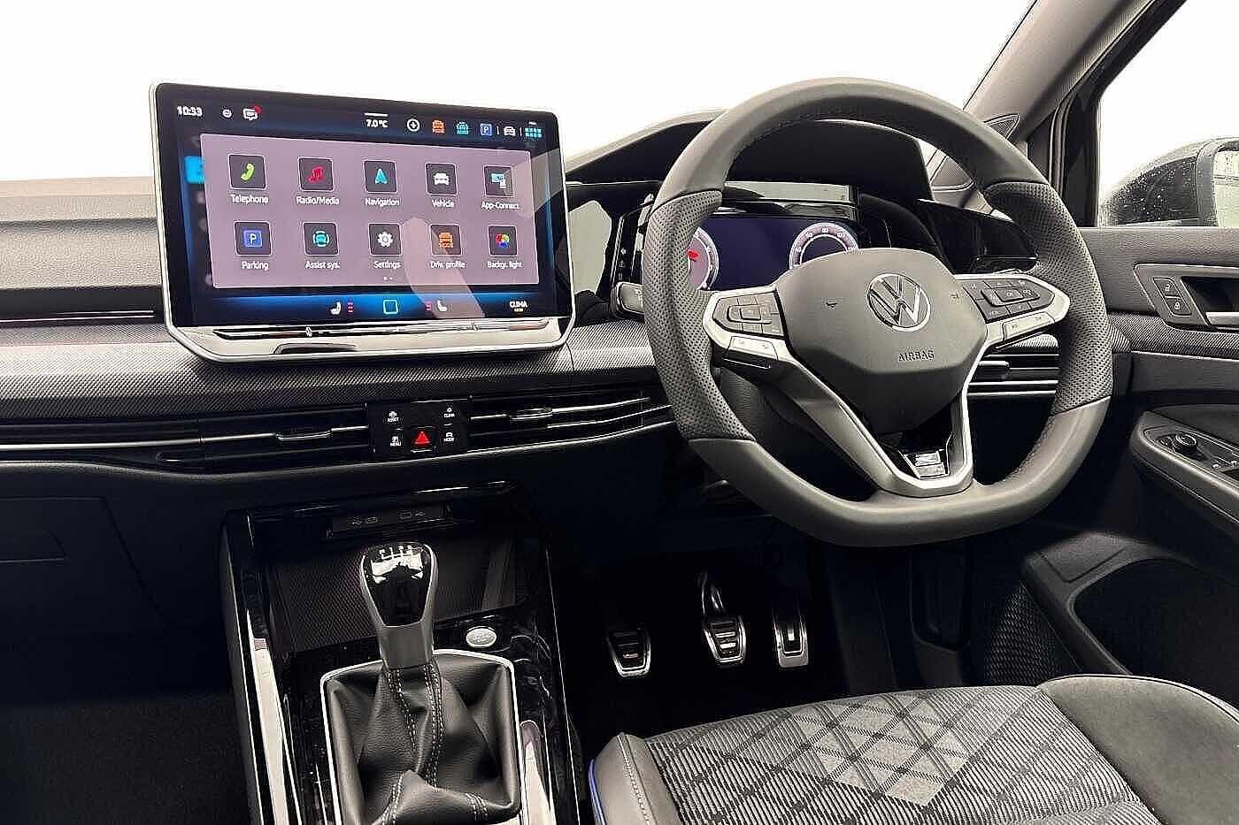 Used Volkswagen Golf 2025 for sale - 77546368: Photo 2