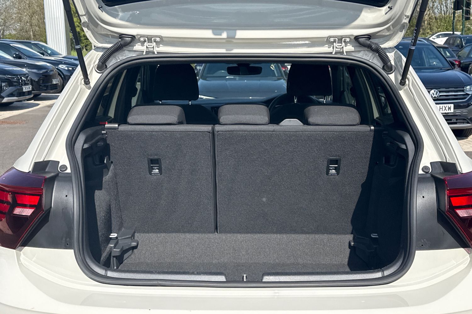 Used Volkswagen Polo 2023 for sale - 78168455: Photo 6