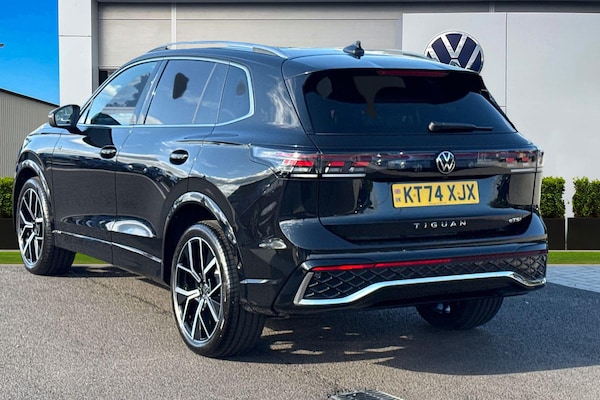 Used Volkswagen Tiguan 2025 for sale - 76220229: Photo 2
