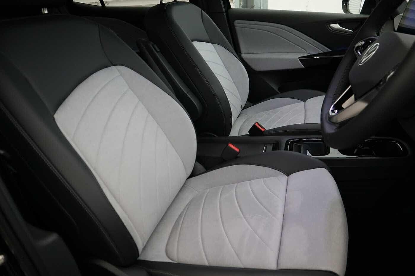 Used Volkswagen ID.3 2024 for sale - 77666260: Photo 11