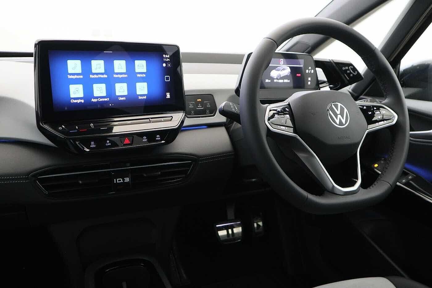 Used Volkswagen ID.3 2024 for sale - 77666260: Photo 2