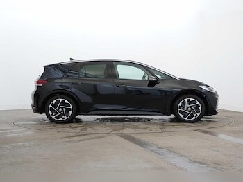 Used Volkswagen ID.3 2024 for sale - 77666260: Photo